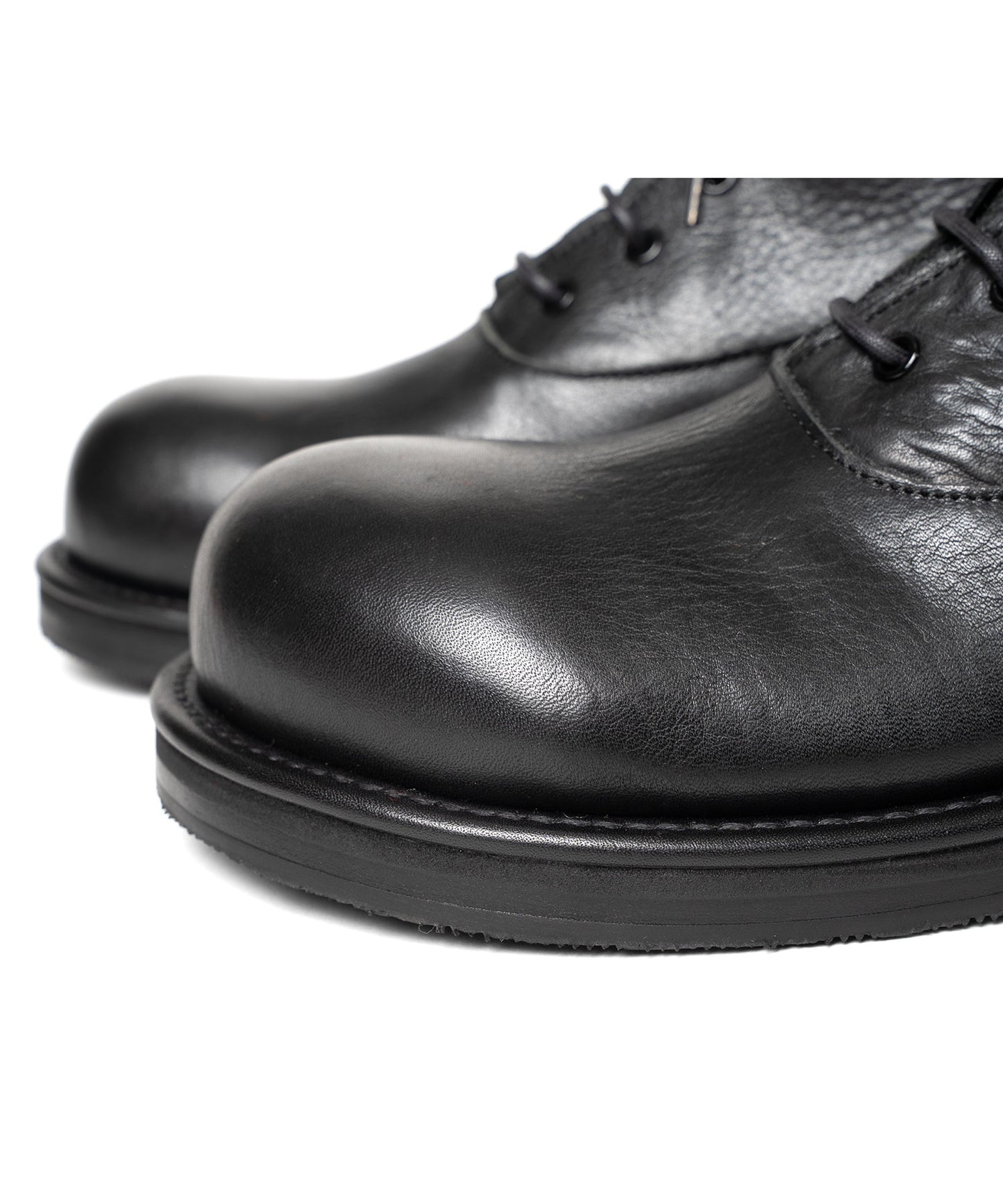 WILLARD - Black