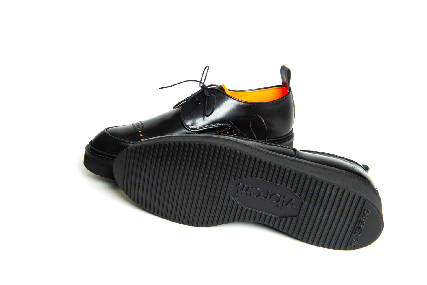 TOM - Black/Orange