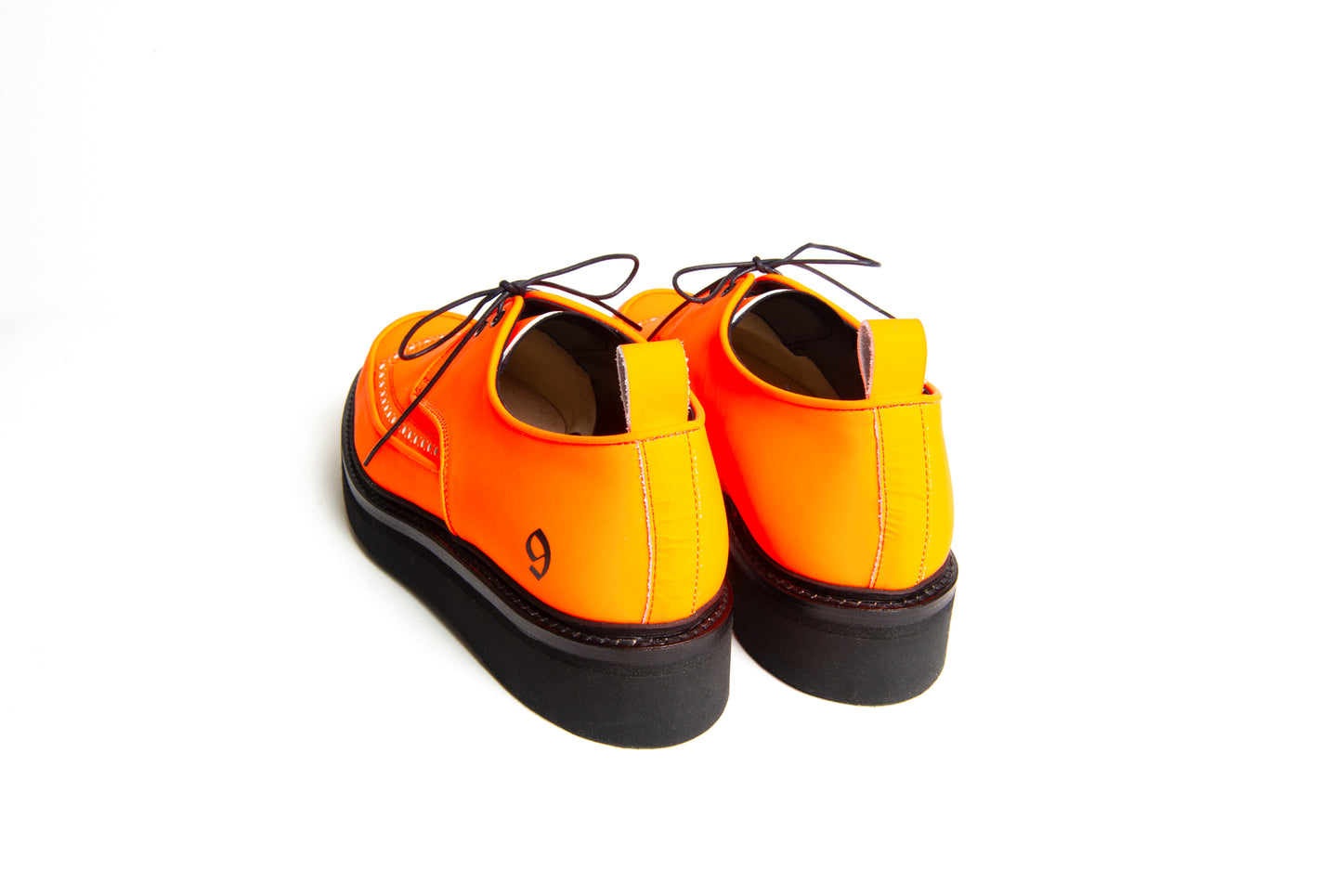 TOM - Orange
