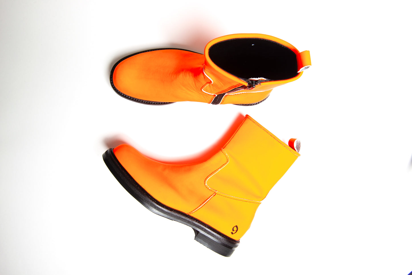 DAVE - Orange