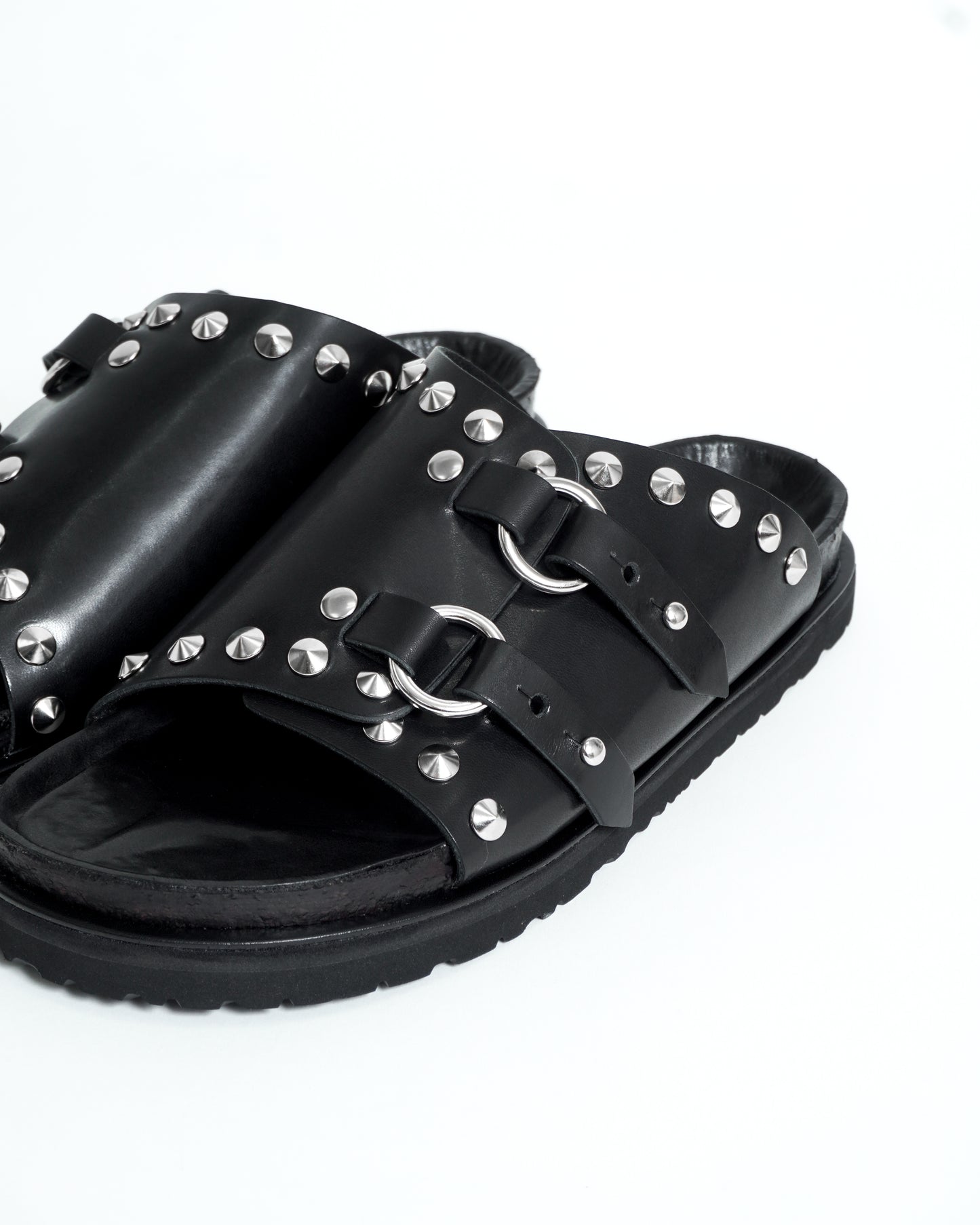 STUDS SANDAL - Black